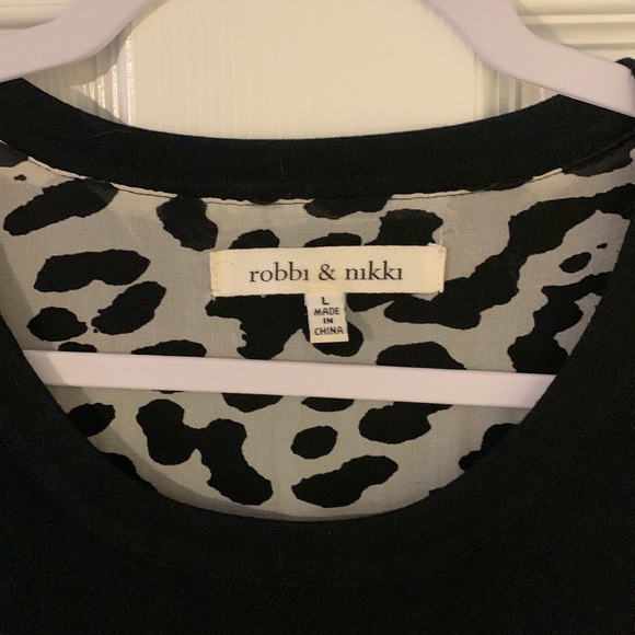 COPY - Robbi & Nikki sweater. Super cute & stylish. Size L - Picture 2 of 6